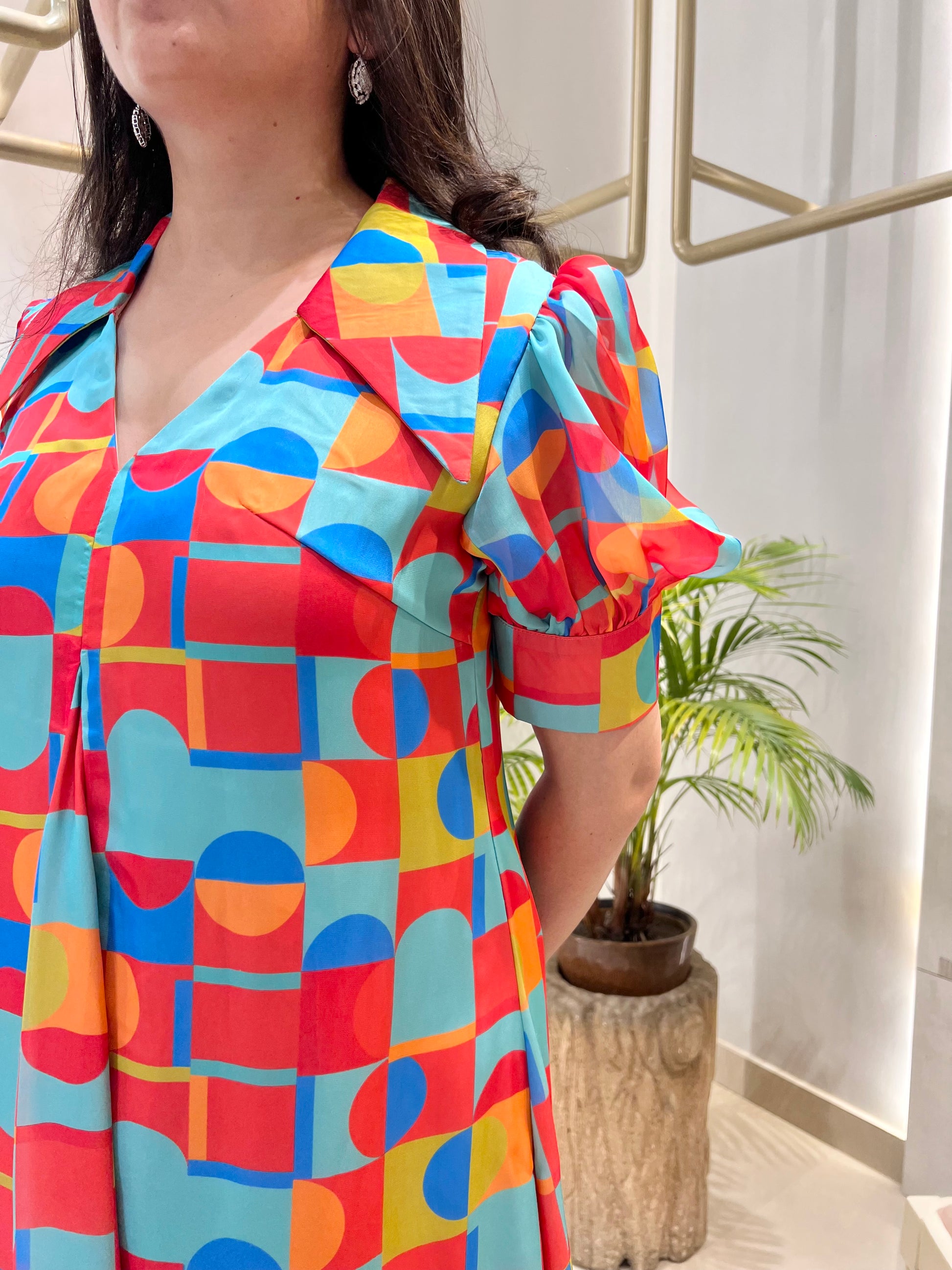 Retro Geometra Shift